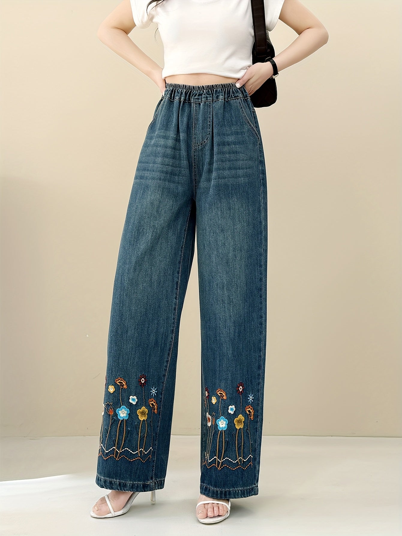 Jeans With Printed Pants Legs