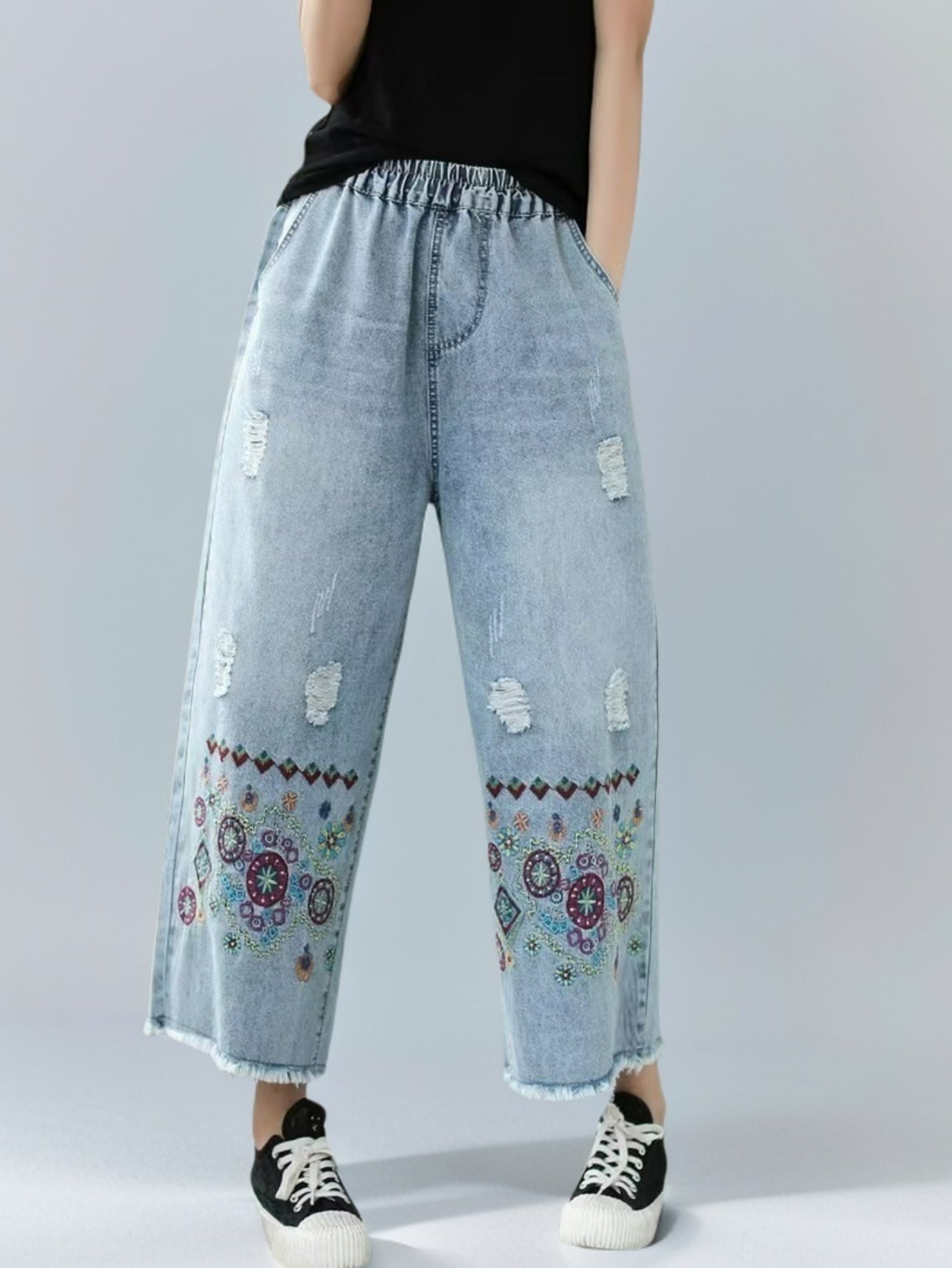 Bohemian Circle Embroidered Jeans