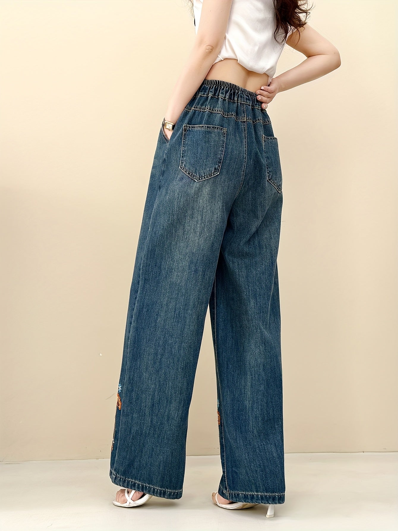 Jeans With Printed Pants Legs