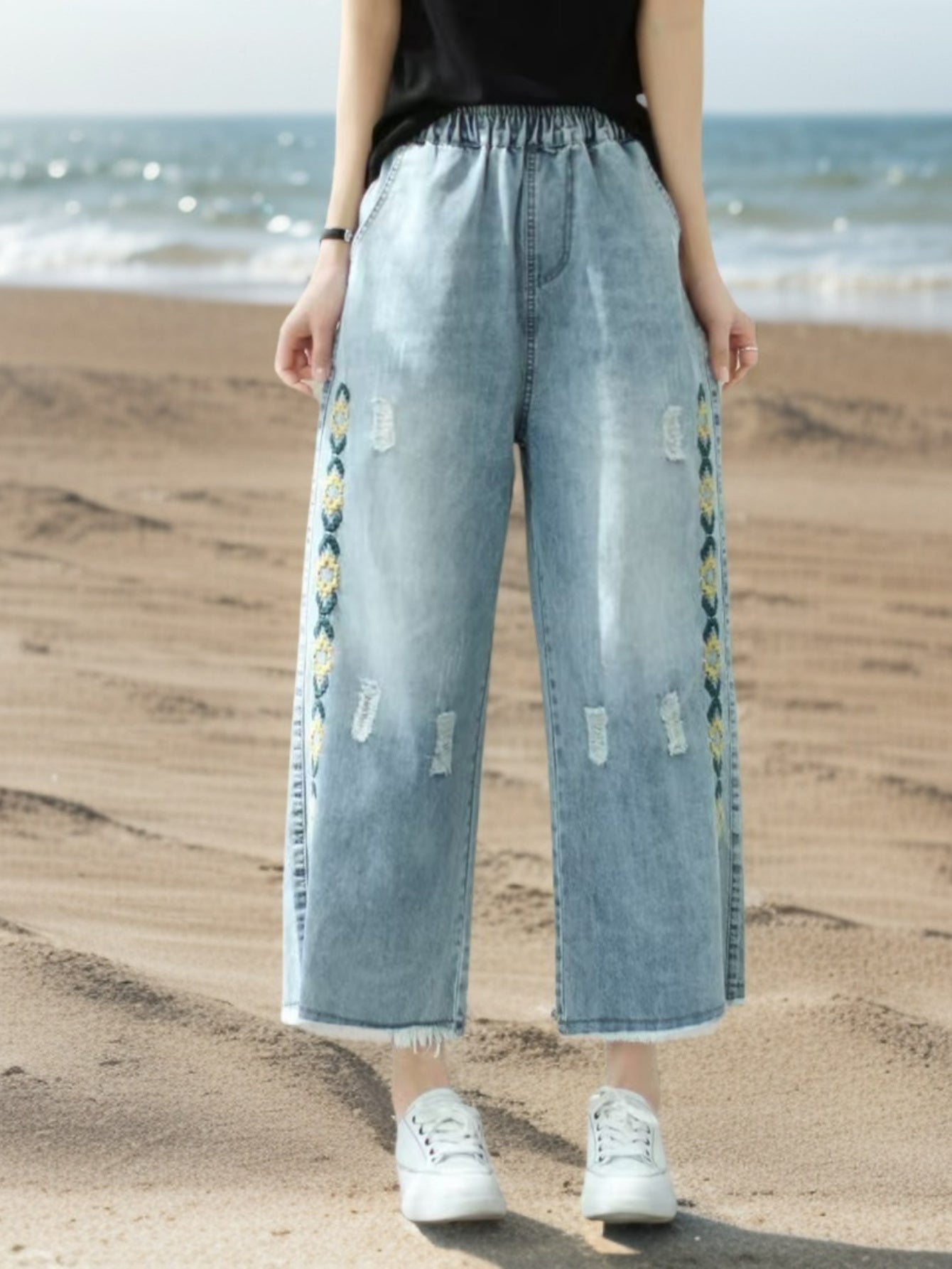 Yellow Diamond Embroidered Jeans